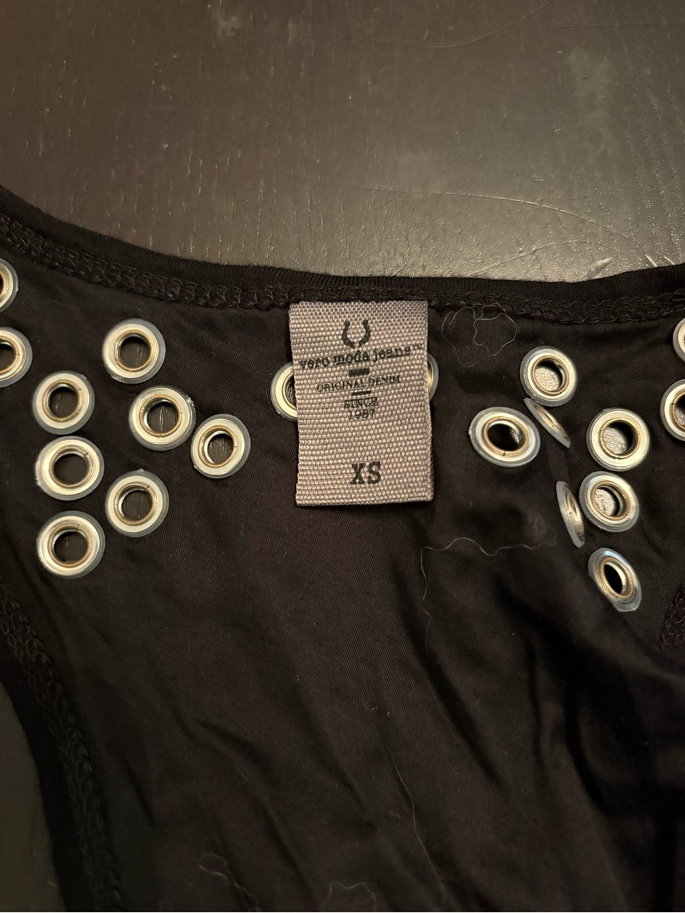 Vintage Vero Moda Black Grommet Shoulder Racer Back Tank Top - Picture 6 of 9